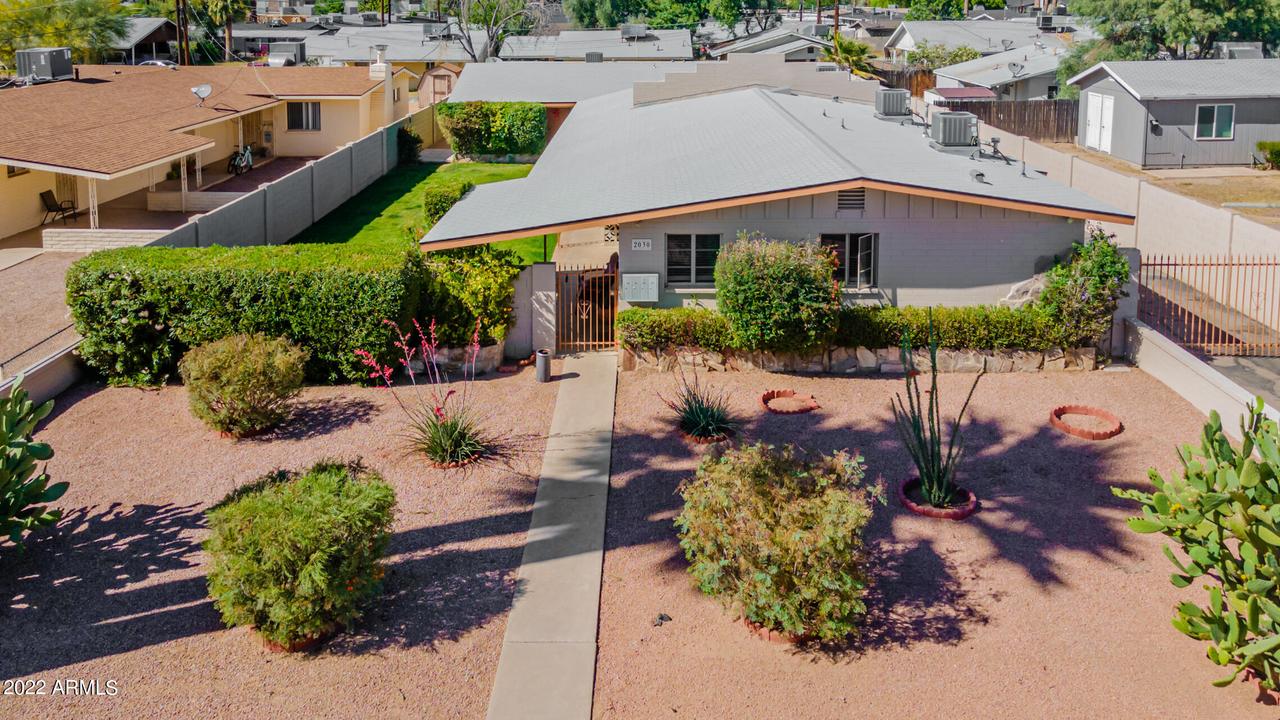 2030 E Glenrosa Ave., Phoenix, AZ 85016