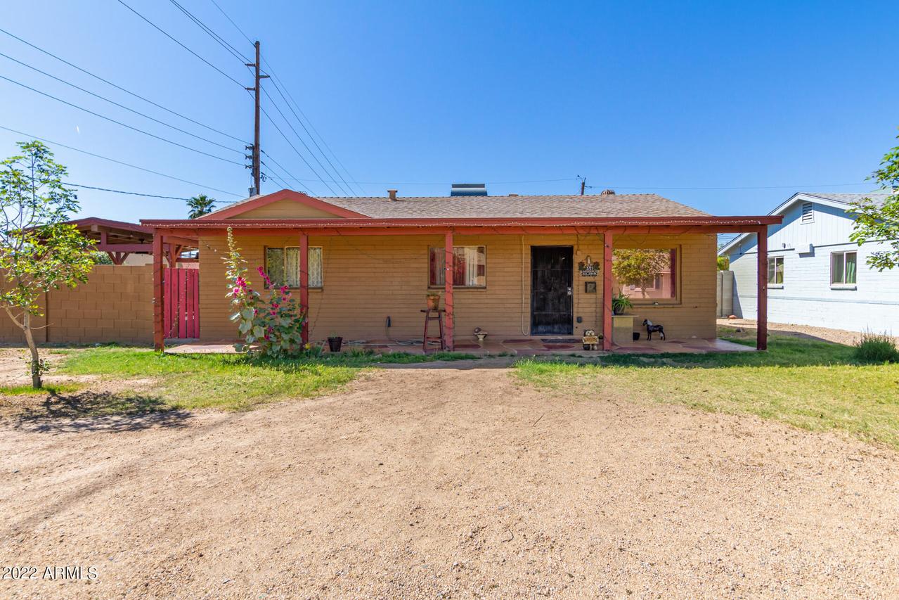 2721 W San Miguel Ave., Phoenix, AZ 85017