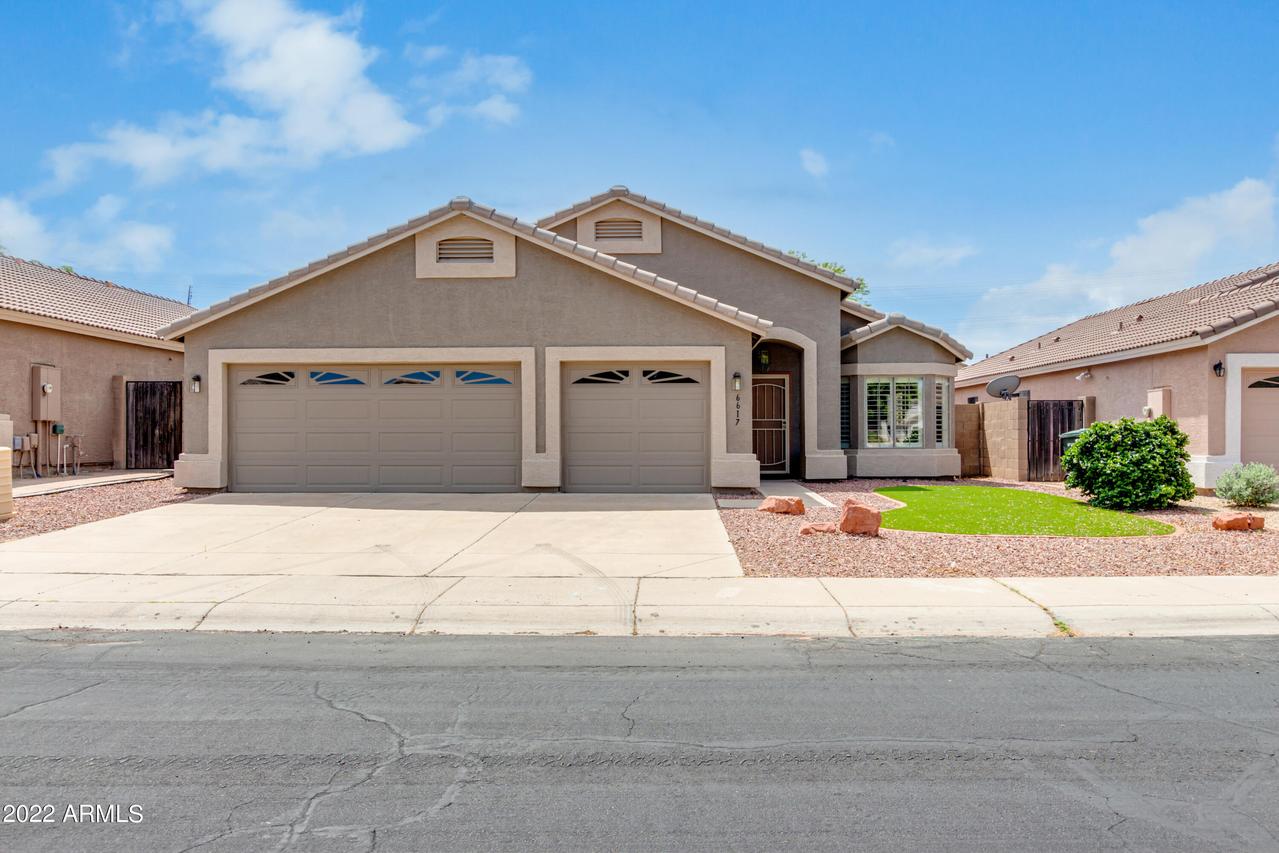 6617 W Whispering Wind Dr., Glendale, AZ 85310