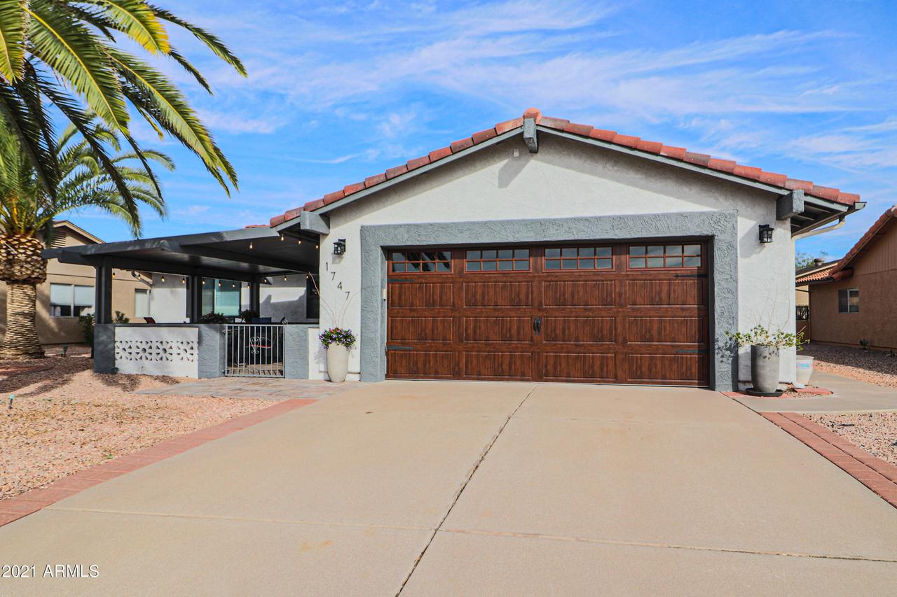 1747 Leisure World, Mesa, AZ 85206