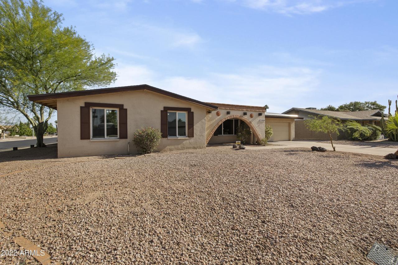 2404 E Geneva Dr., Tempe, AZ 85282