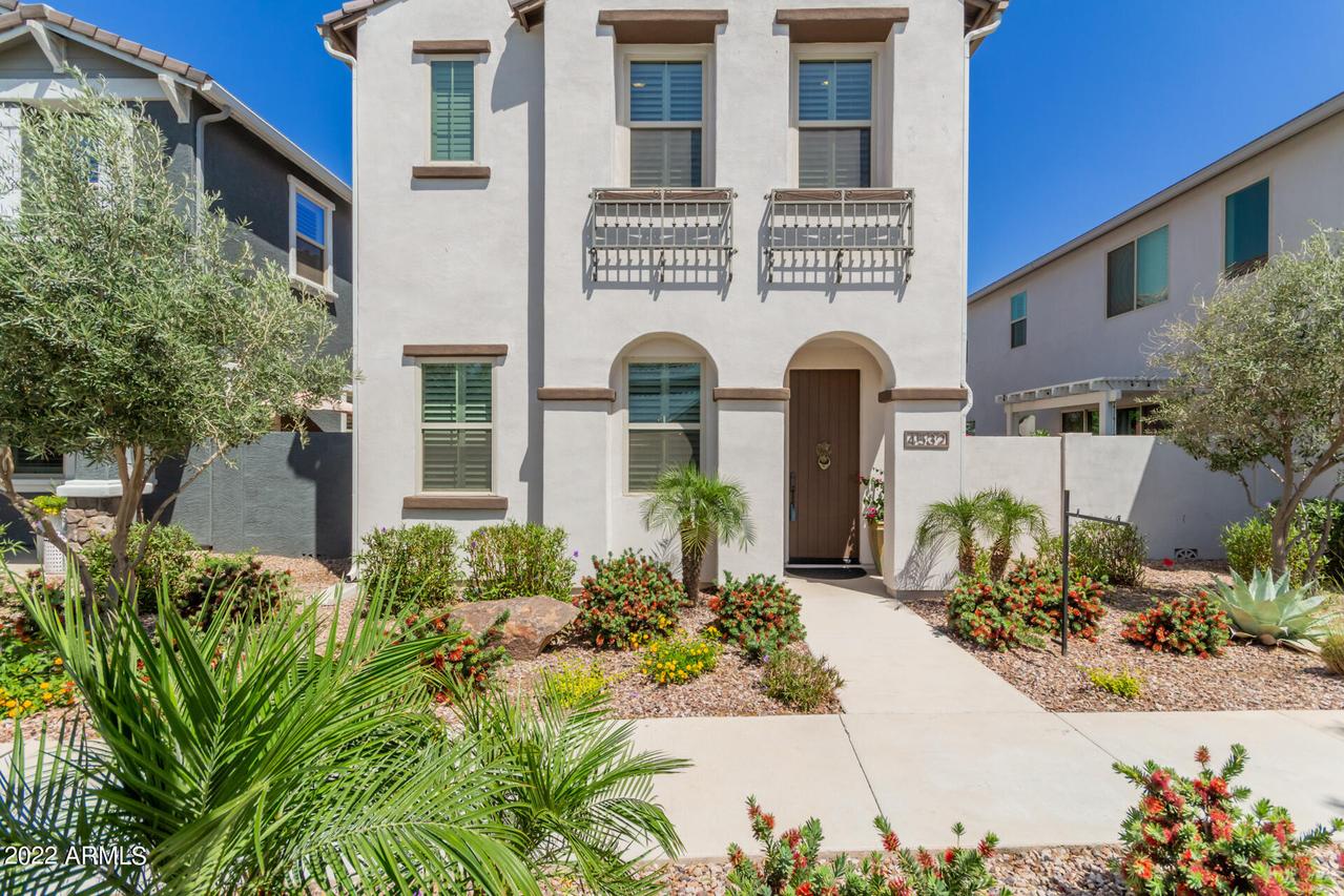 4532 S Montana Dr., Chandler, AZ 85248
