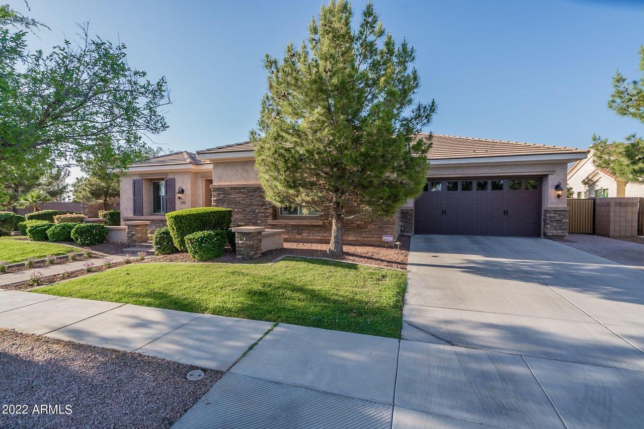 698 W Coconino Pl., Chandler, AZ 85248
