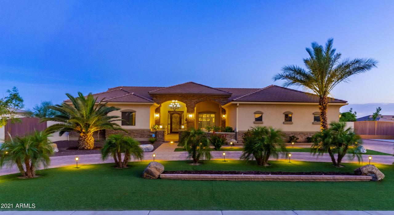16111 W Cheryl Ct., Waddell, AZ 85355