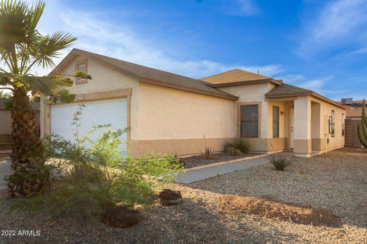 11814 W Wethersfield Rd., El Mirage, AZ 85335