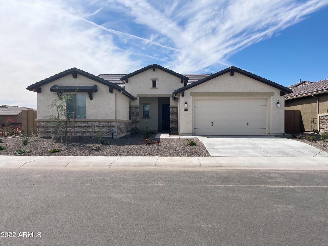 15894 S 183rd Ave., Goodyear, AZ 85338