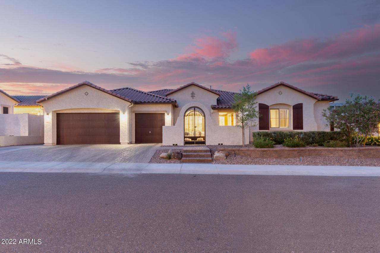 13834 W Bloomington St., Litchfield Park, AZ 85340