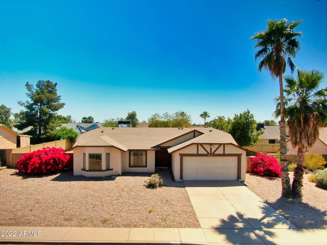 6713 E Ivy St., Mesa, AZ 85205