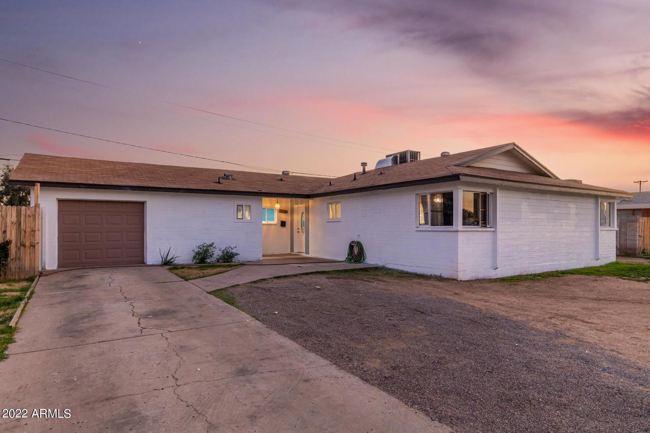 6223 W Clarendon Ave., Phoenix, AZ 85033