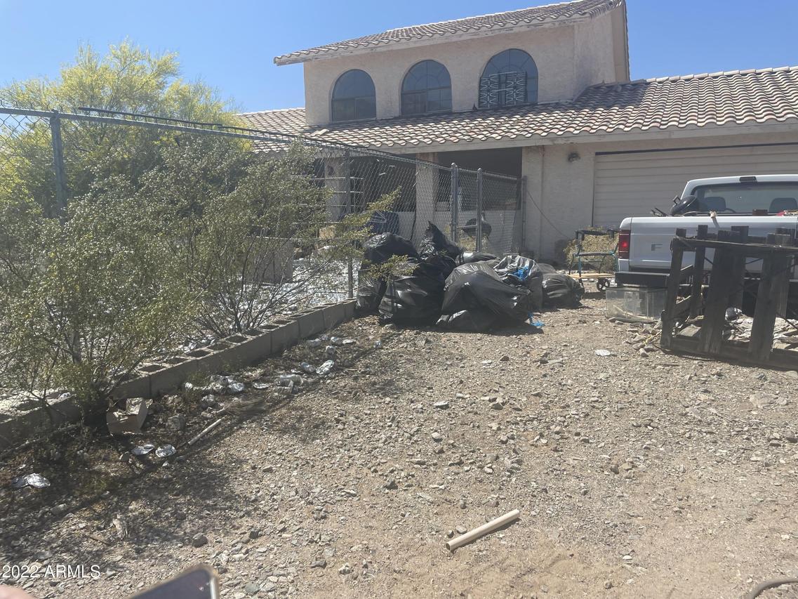 11404 S 39th Ave., Laveen, AZ 85339