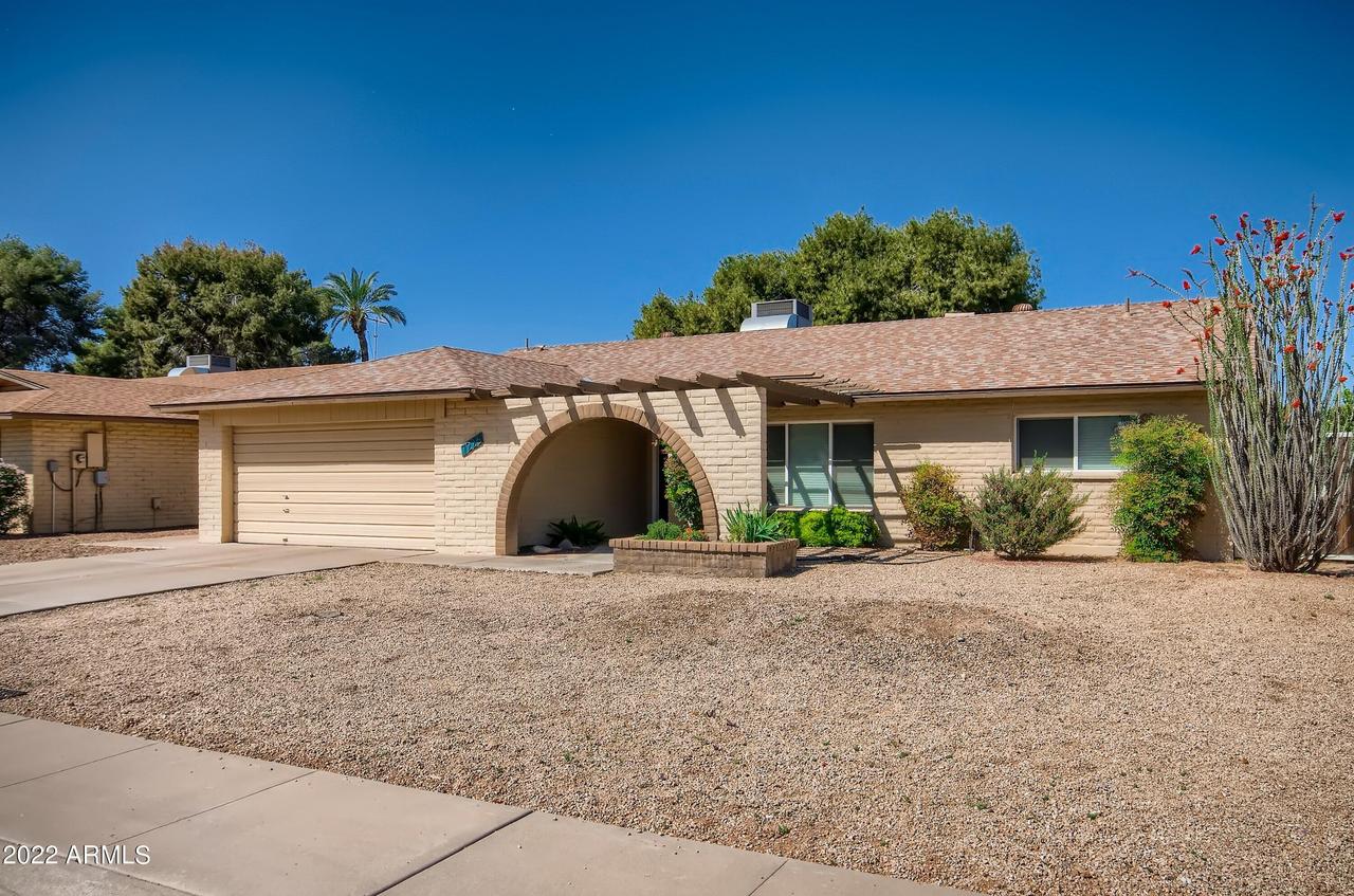 7226 S La Rosa Dr., Tempe, AZ 85283