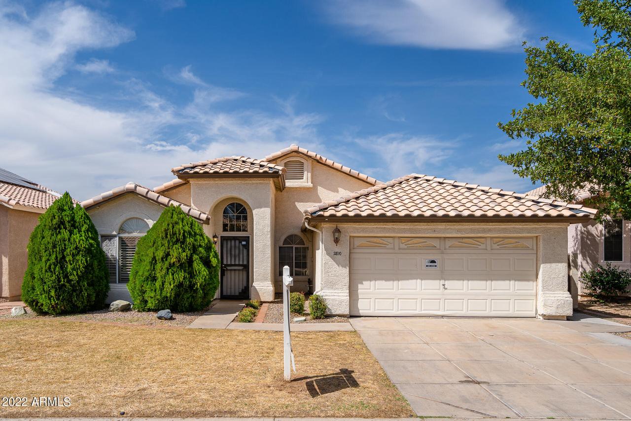 2810 E Pontiac Dr., Phoenix, AZ 85050