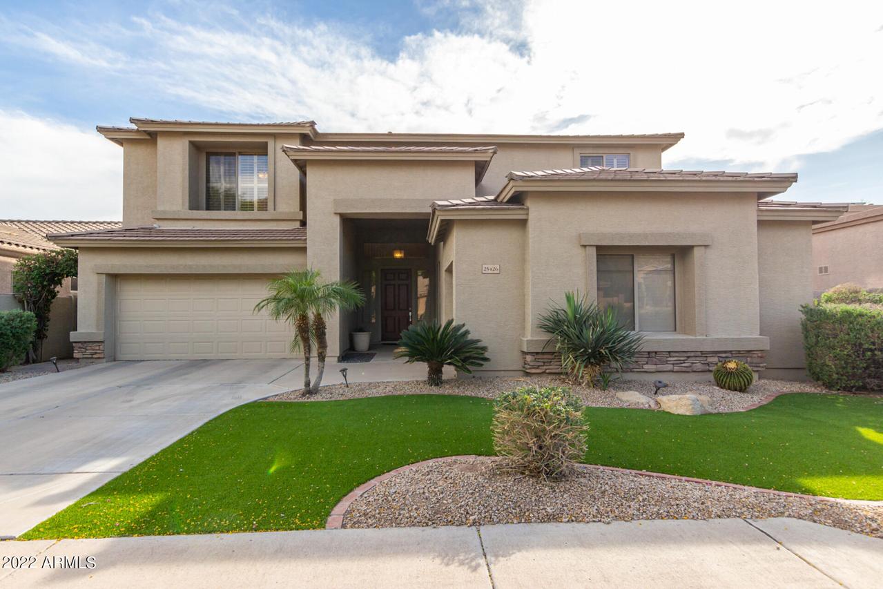 25426 N Hackberry Dr., Phoenix, AZ 85083