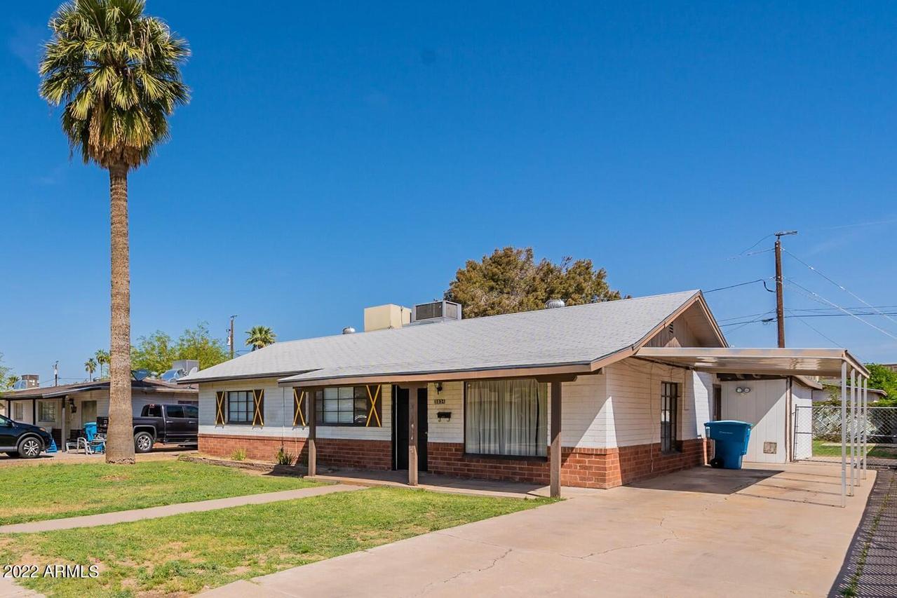 3034 E Diamond St., Phoenix, AZ 85008