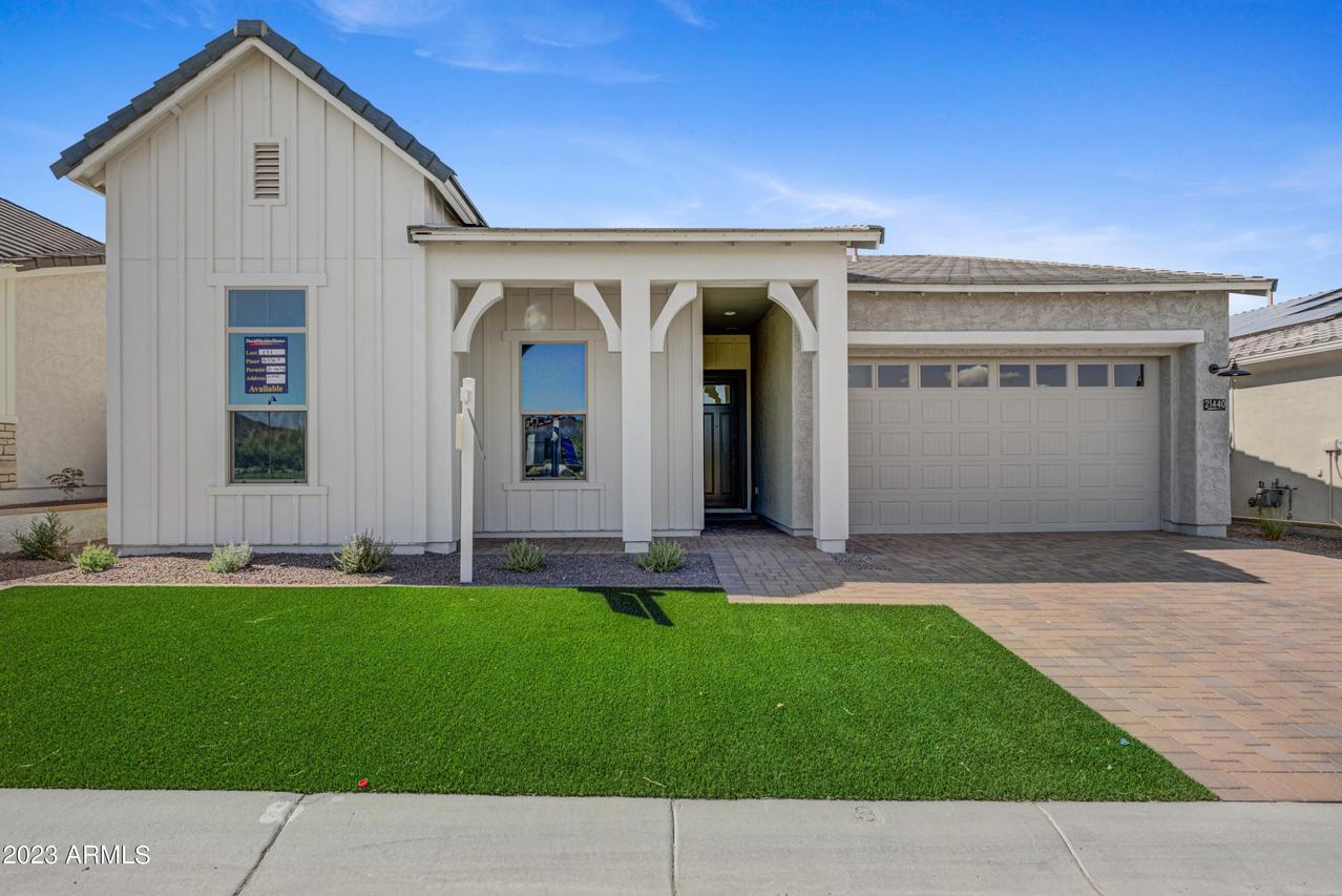 21440 W Hillcrest Blvd., Buckeye, AZ 85396