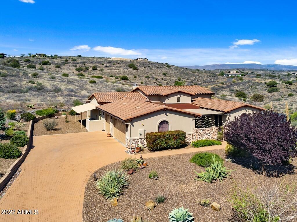 12200 S Caballo Ter., Mayer, AZ 86333