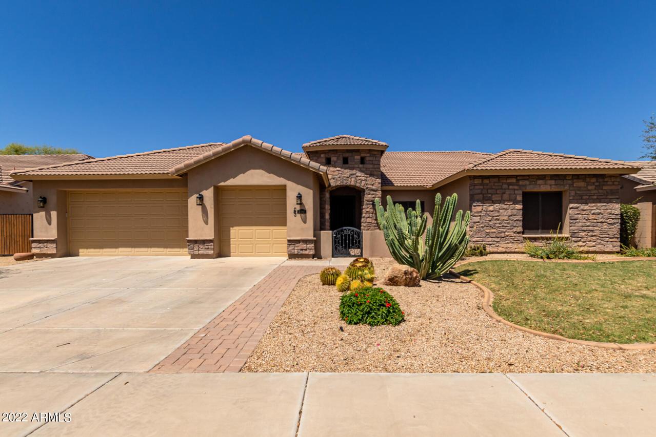 20440 E Bronco Dr., Queen Creek, AZ 85142
