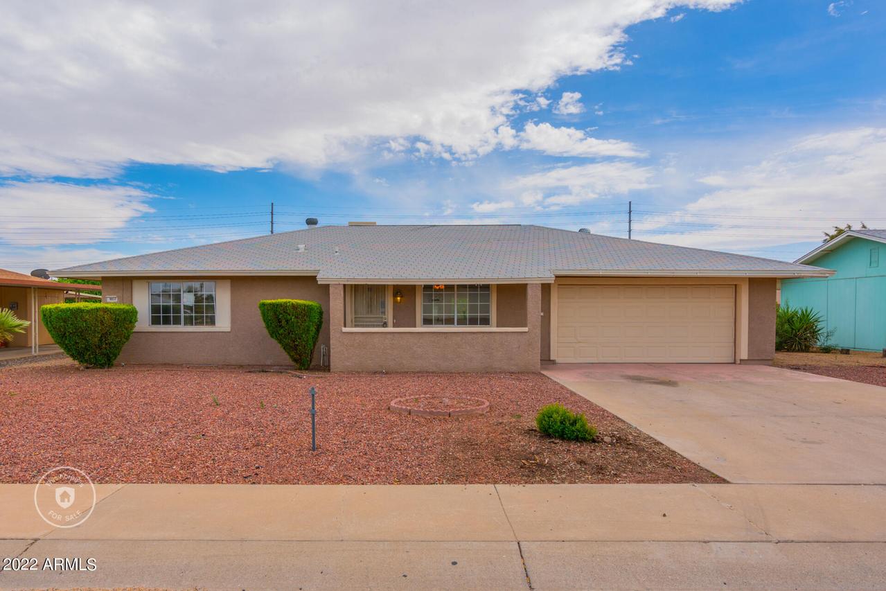 9937 W Augusta Dr., Sun City, AZ 85351