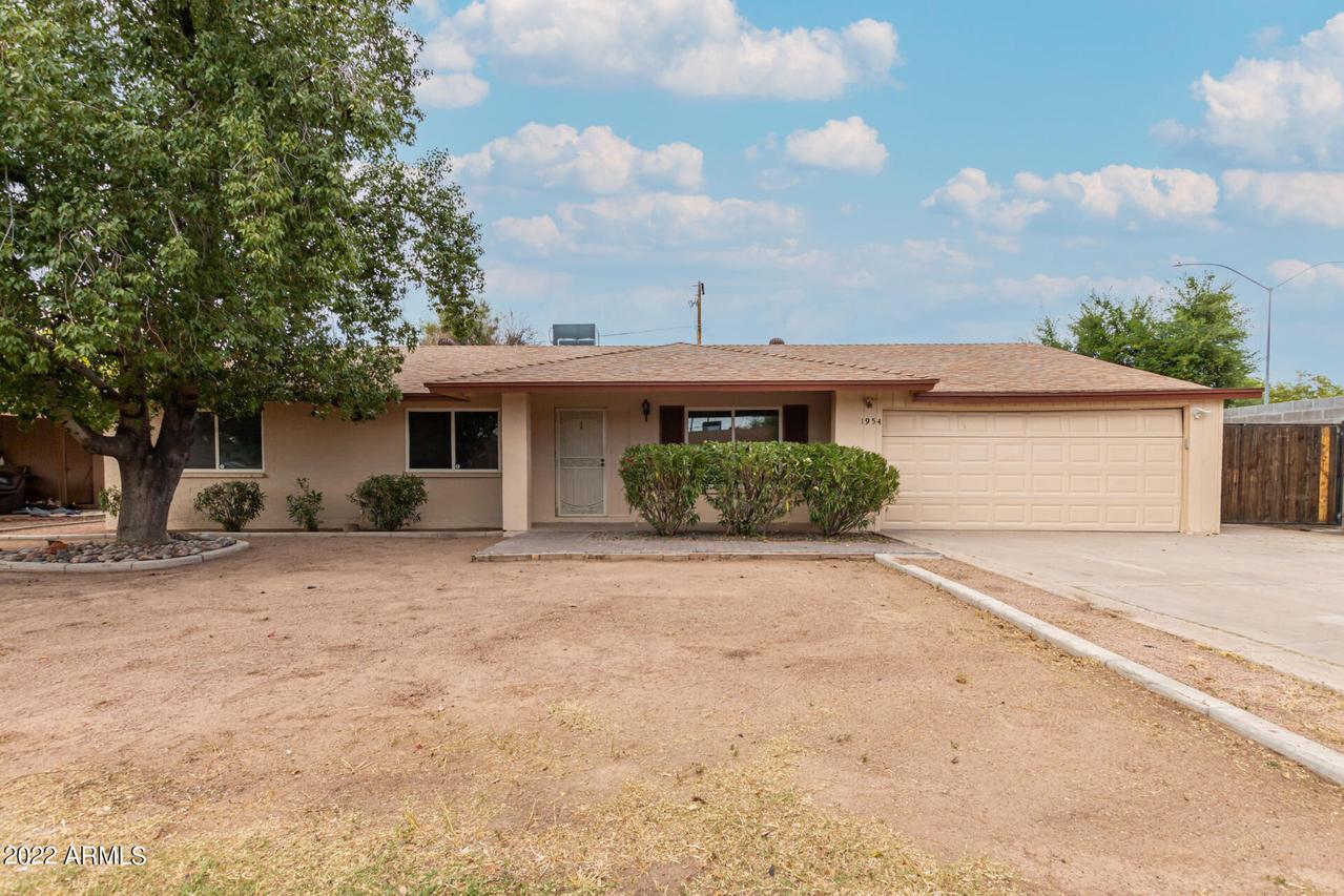 1954 E Nielson Ave., Mesa, AZ 85204