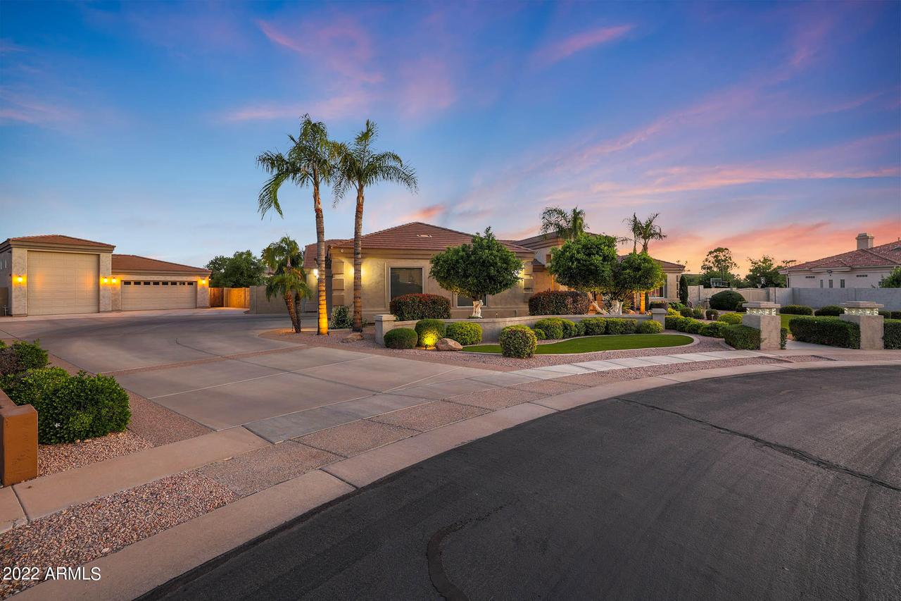 3741 E Northridge Cir., Mesa, AZ 85215