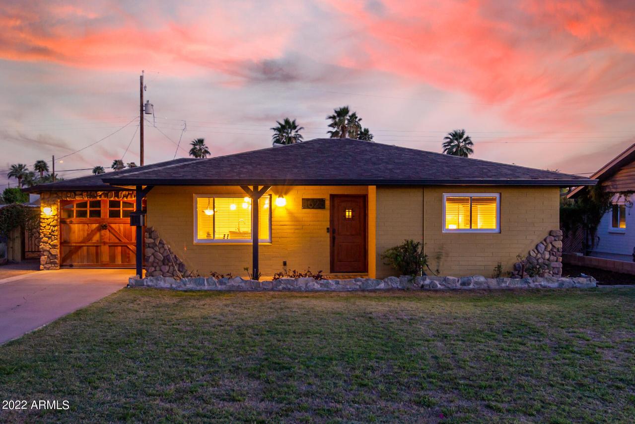 4623 E Holly St., Phoenix, AZ 85008