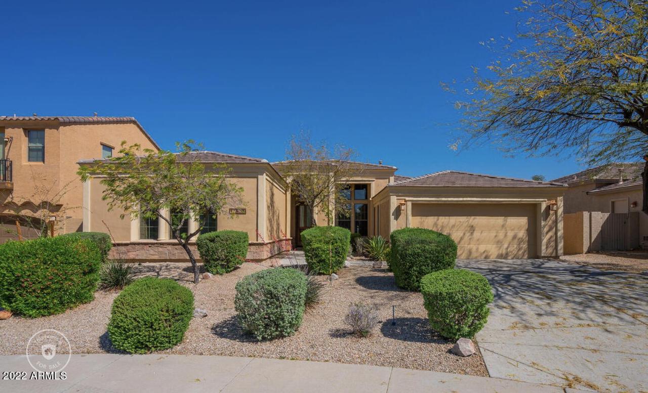 17806 W Paseo Way, Goodyear, AZ 85338