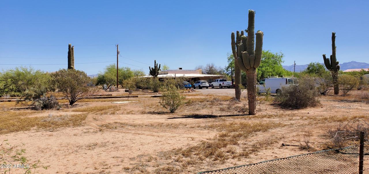 15035 S Mountain Rd., Mesa, AZ 85212