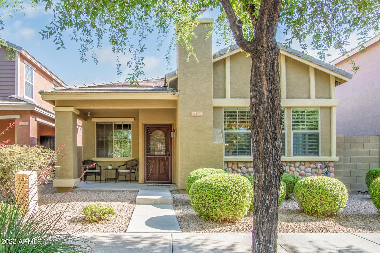 4373 E Morrow Dr., Phoenix, AZ 85050
