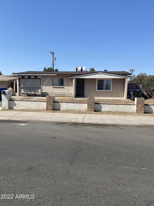 7518 W Whitton Ave., Phoenix, AZ 85033