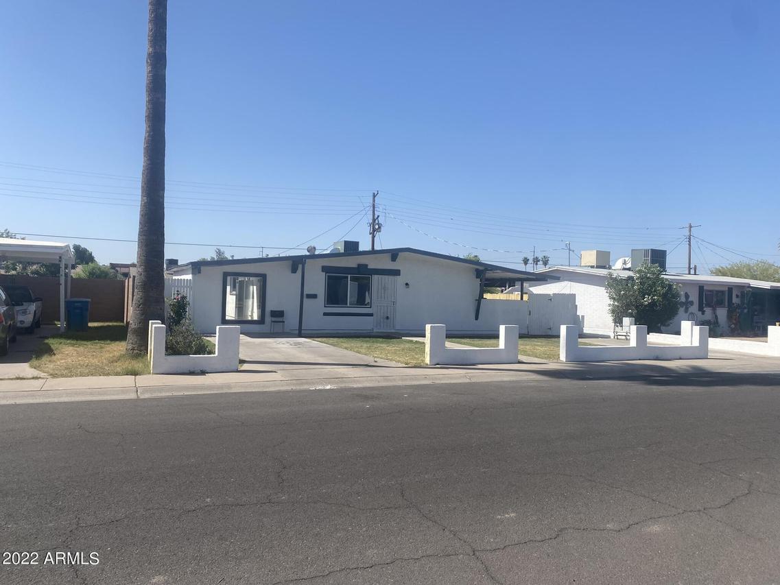 3639 W Roma Ave., Phoenix, AZ 85019