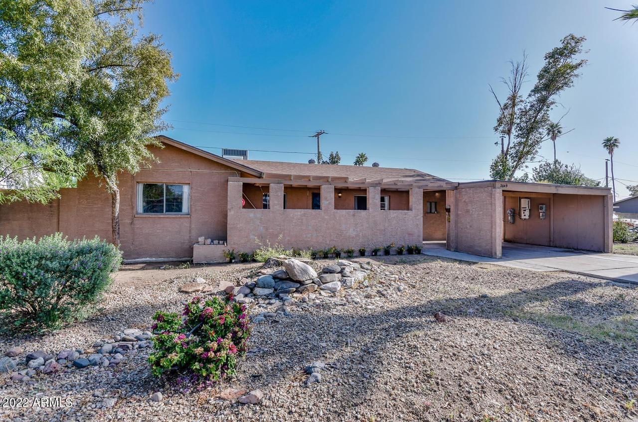 2049 W Joan De Arc Ave., Phoenix, AZ 85029