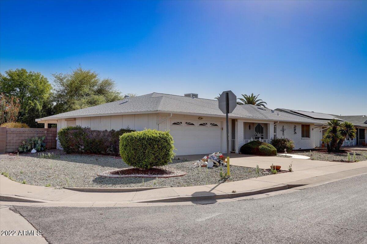9426 W Willowbrook Dr., Sun City, AZ 85373