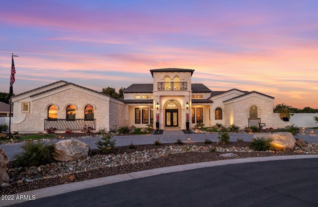 3960 E Norcroft Cir., Mesa, AZ 85215