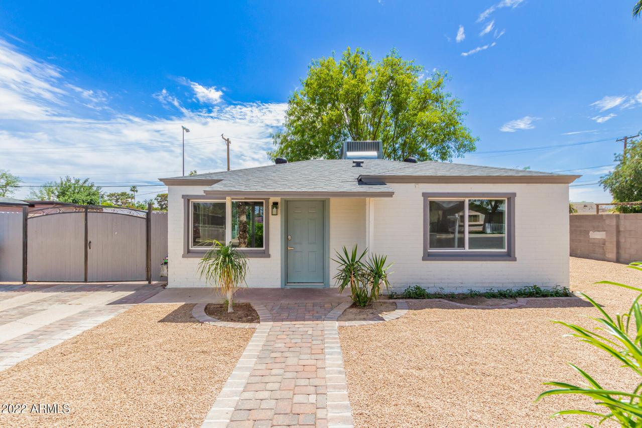 443 E 3rd St., Mesa, AZ 85203