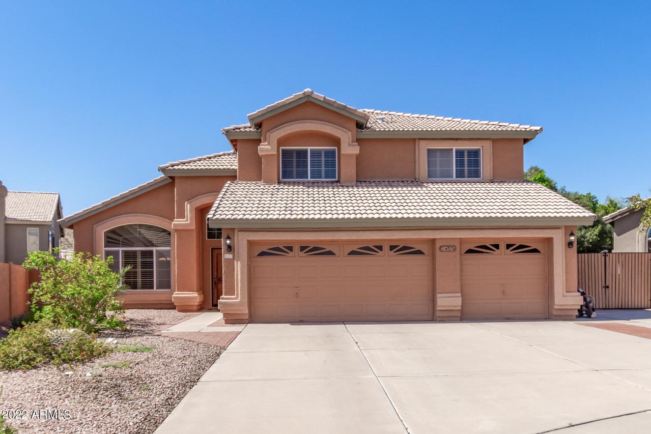 2455 E Sapium Way, Phoenix, AZ 85048
