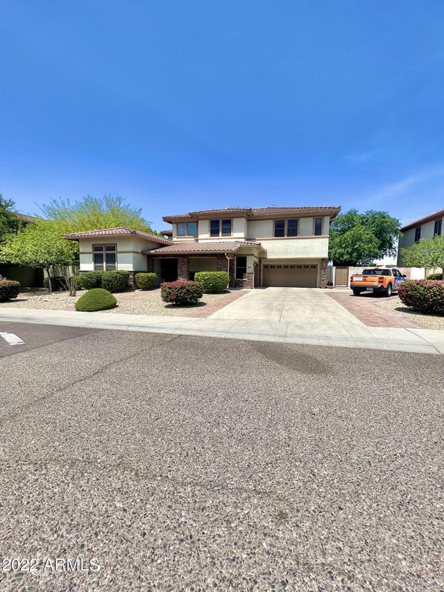 5524 W Lariat Ln., Phoenix, AZ 85083