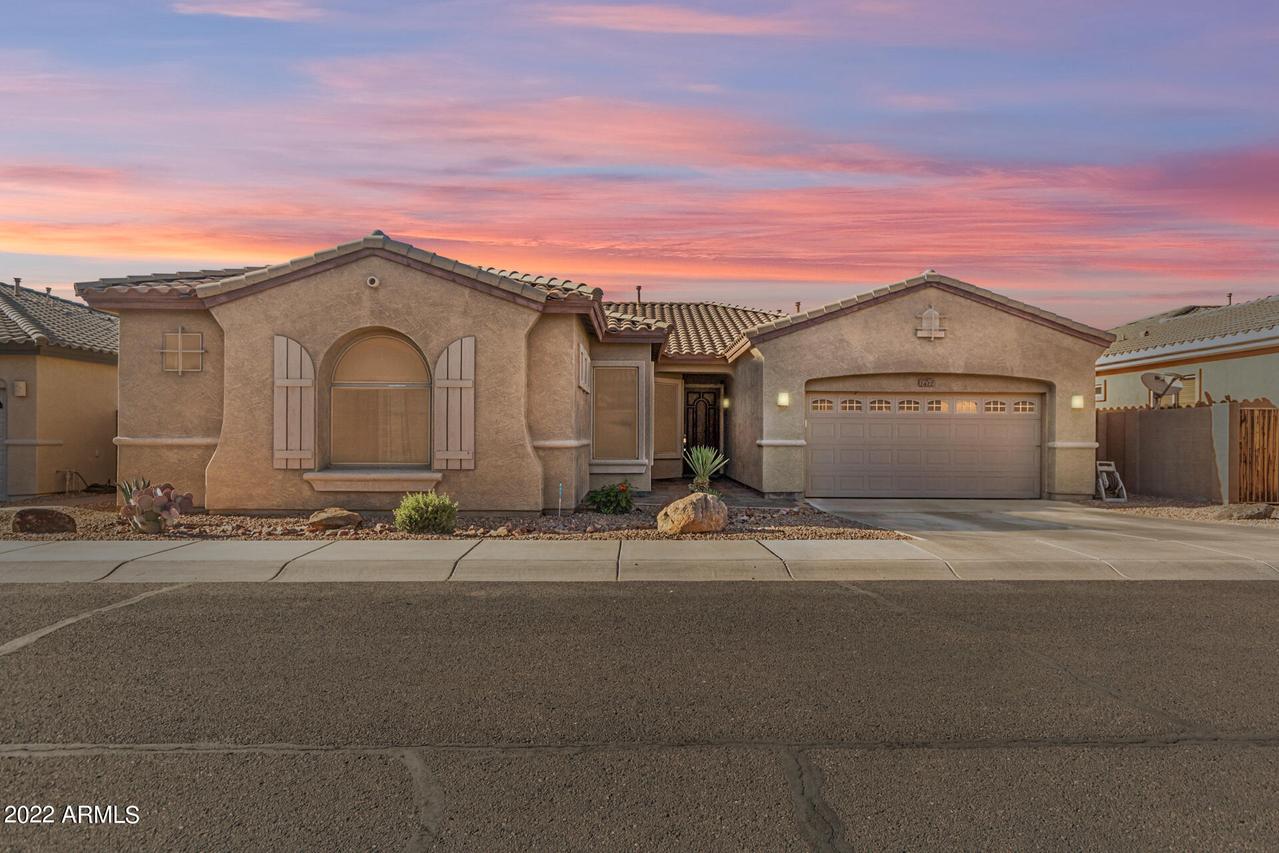 2422 W Corral Rd., Phoenix, AZ 85041