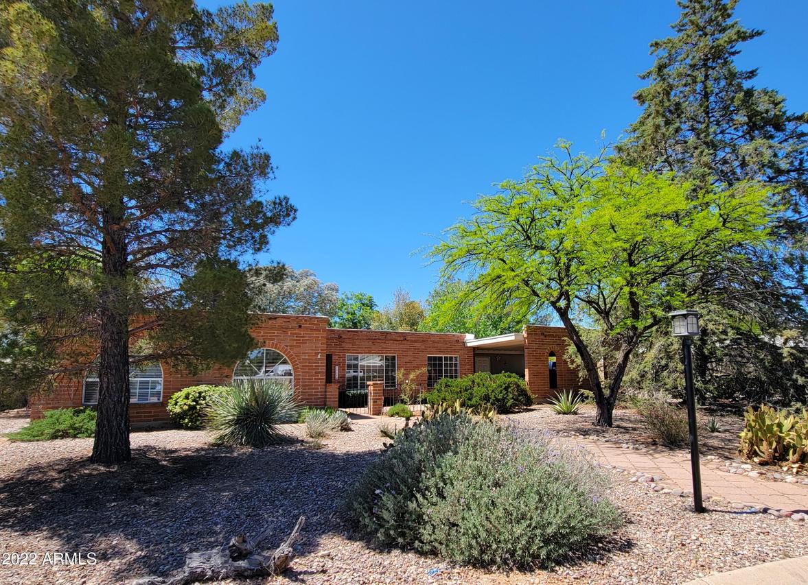 2964 Oriole Dr., Sierra Vista, AZ 85635