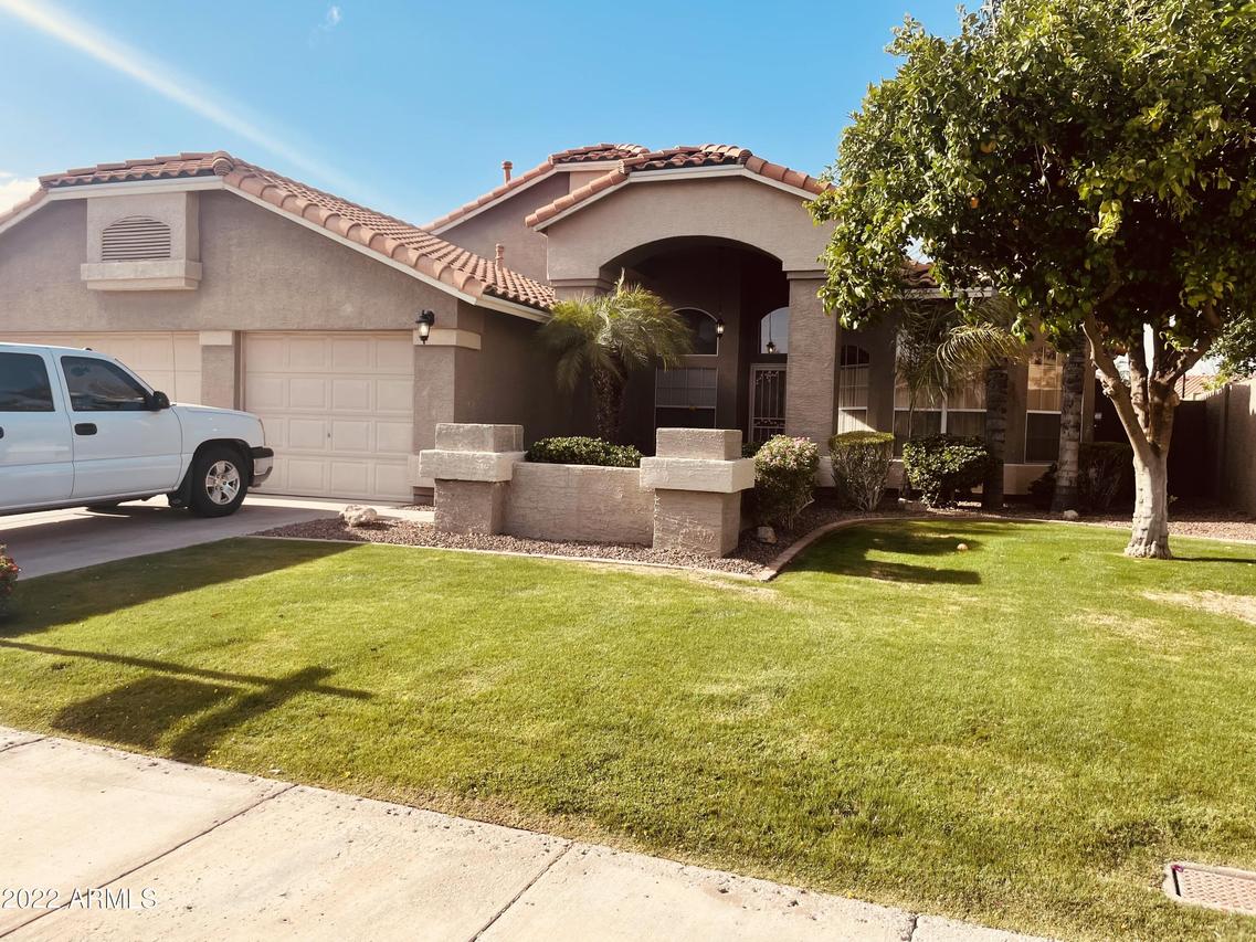7514 E Lompoc Ave., Mesa, AZ 85209