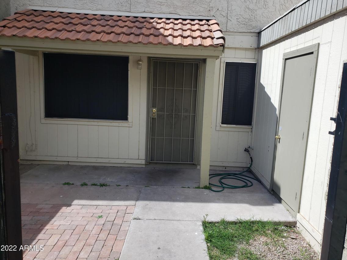 5924 N 48th Ave., Glendale, AZ 85301