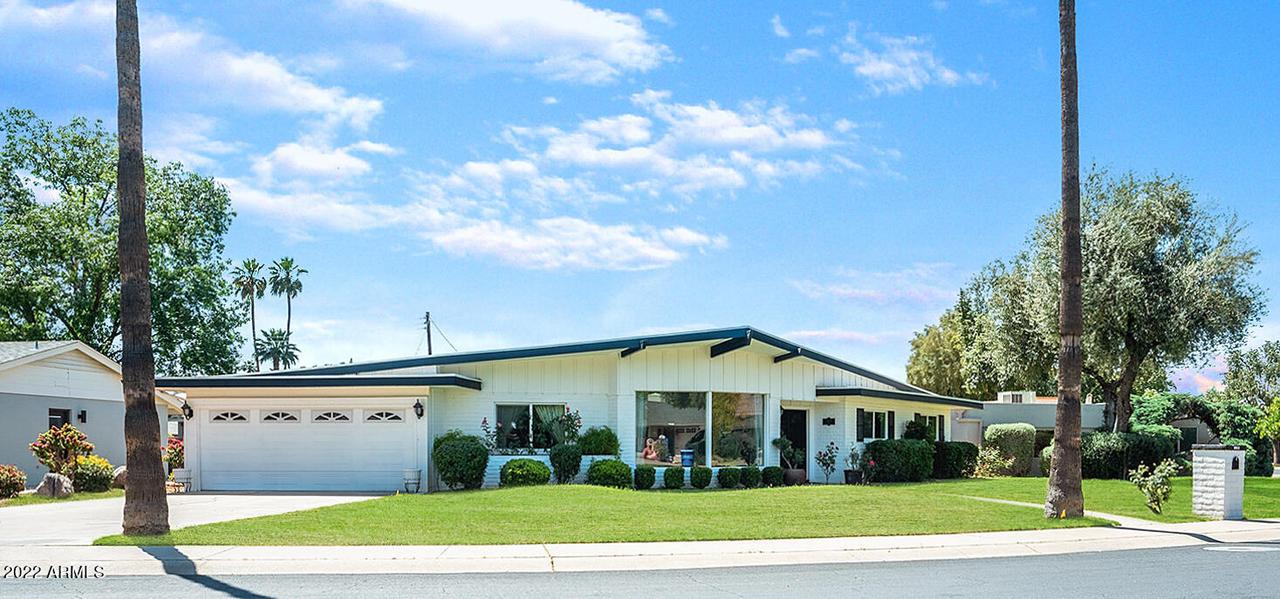 1129 W Orangewood Ave., Phoenix, AZ 85021