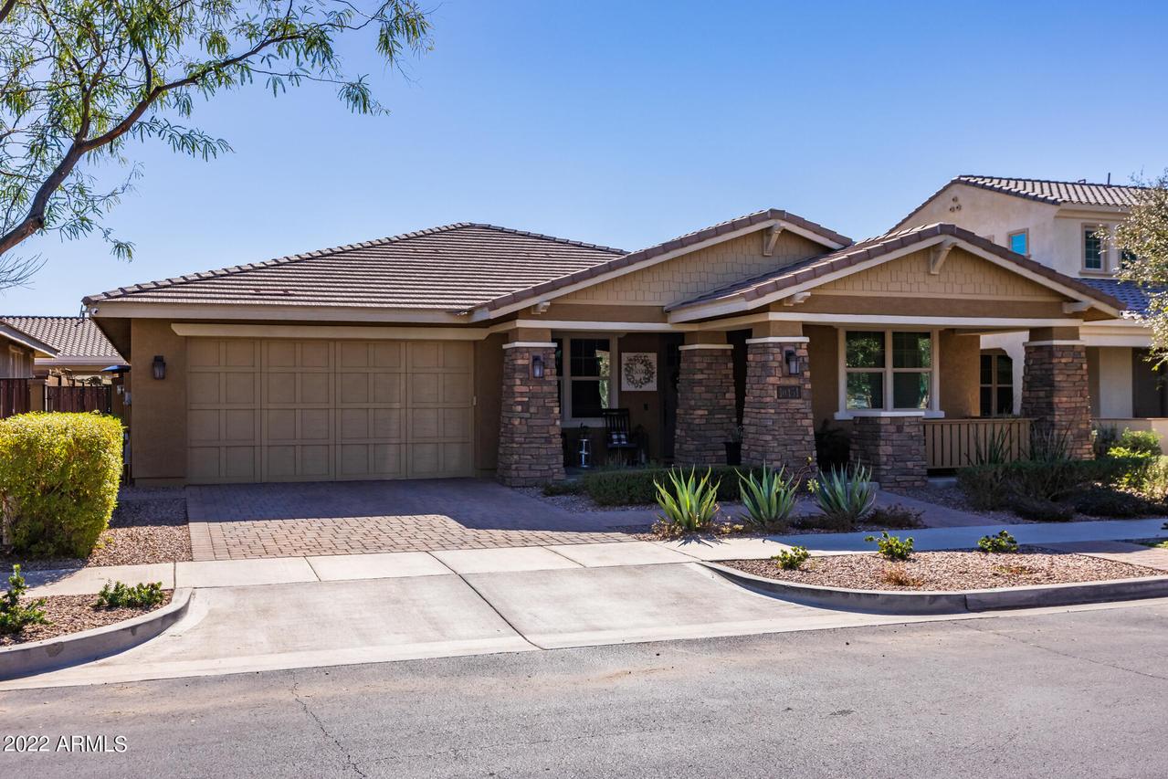 10451 E Pivitol Ave., Mesa, AZ 85212