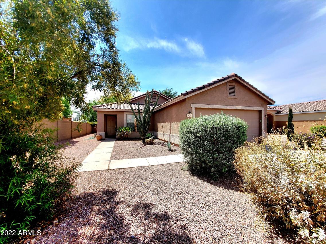 3025 W Silver Sage Ln., Phoenix, AZ 85085