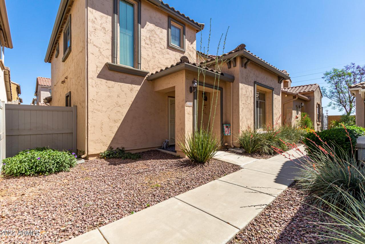 16009 N 19th Dr., Phoenix, AZ 85023
