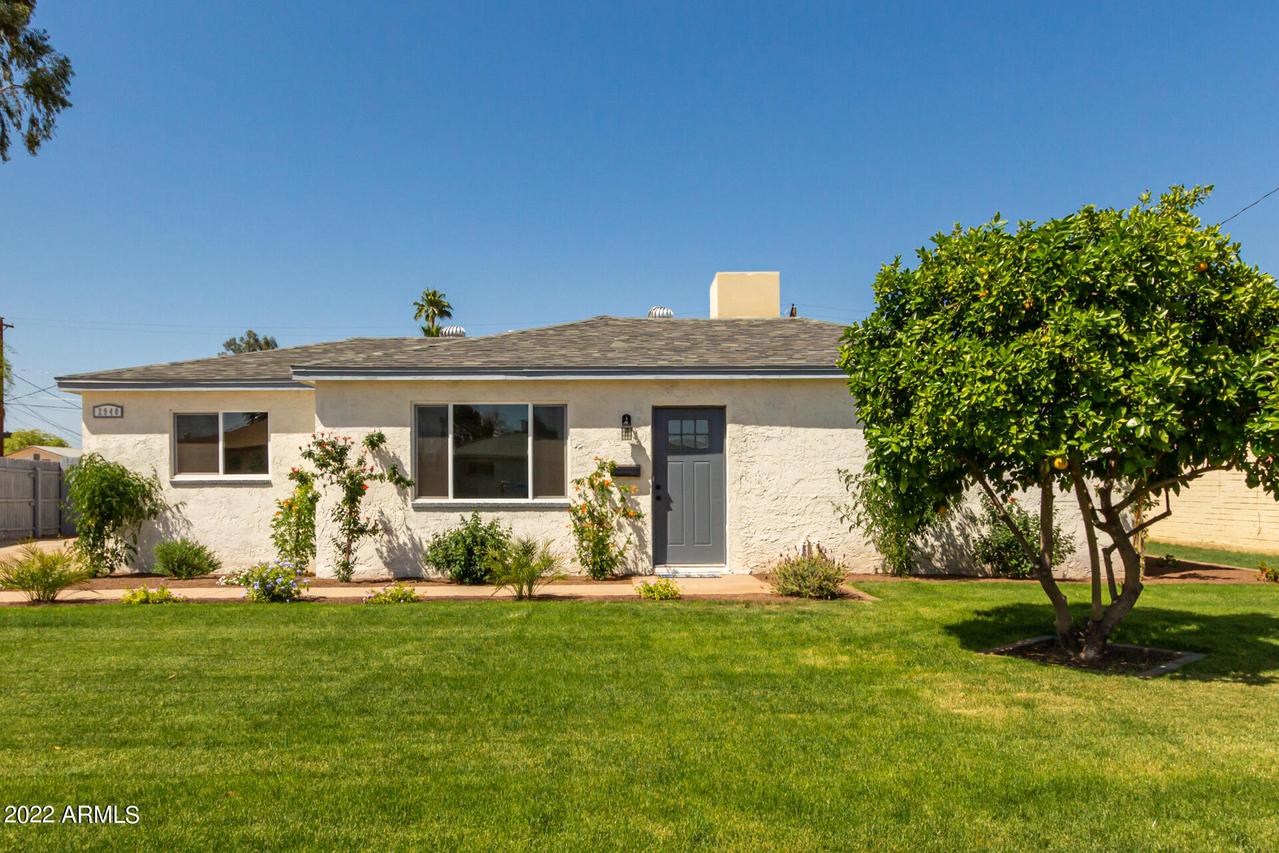 2940 W Las Palmaritas Dr., Phoenix, AZ 85051