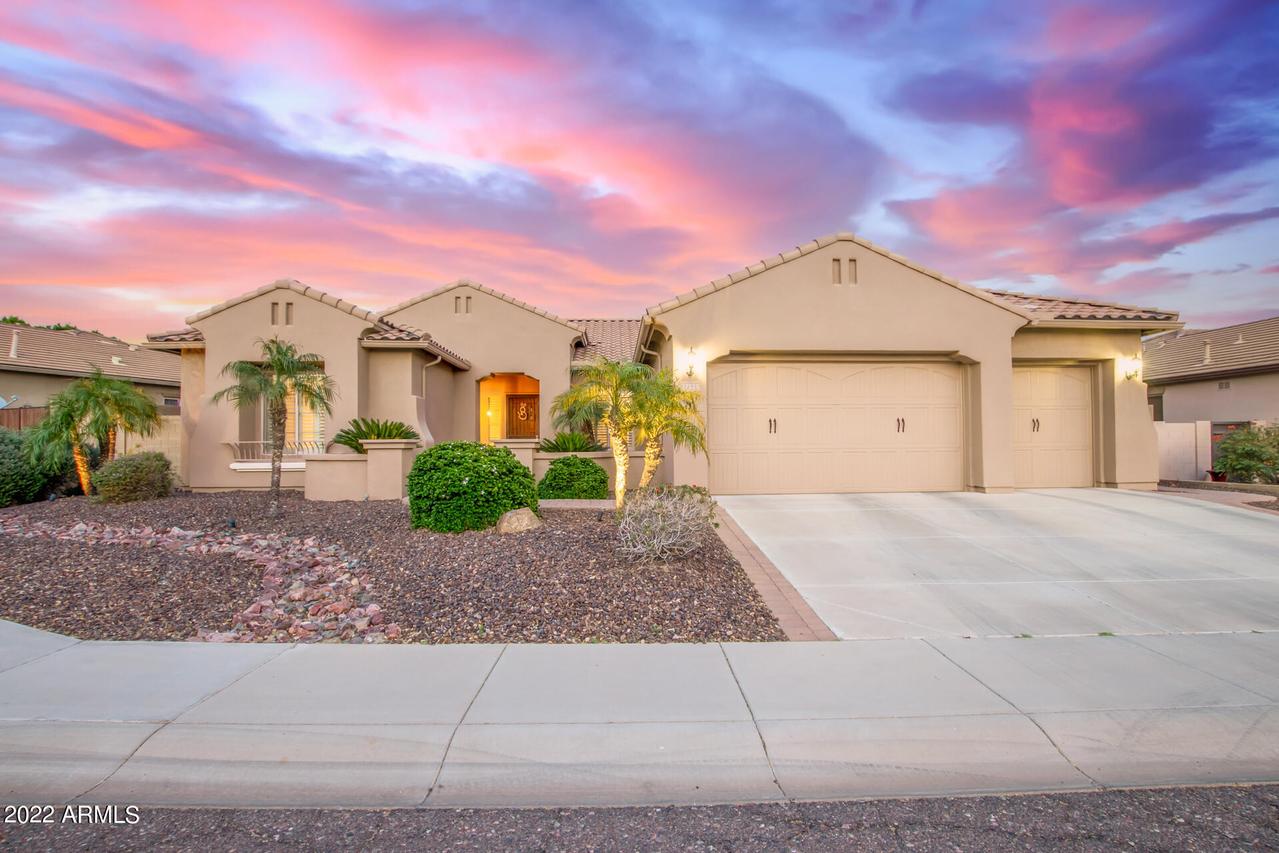 27525 N 56th Ln., Phoenix, AZ 85083