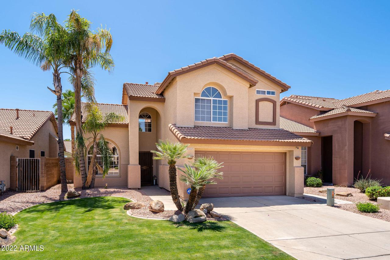 3225 E Tonto Ln., Phoenix, AZ 85050