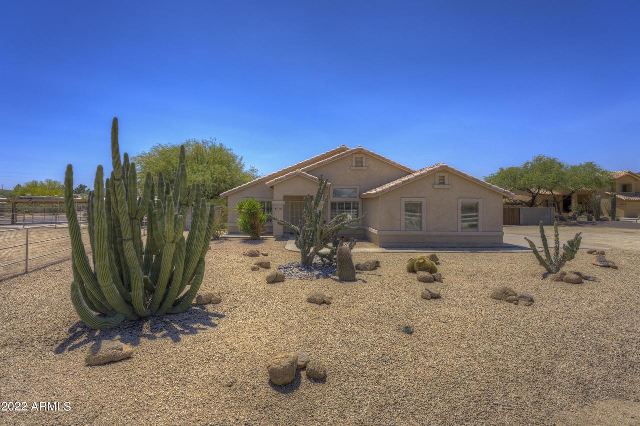 35714 N 7th Ave., Phoenix, AZ 85086