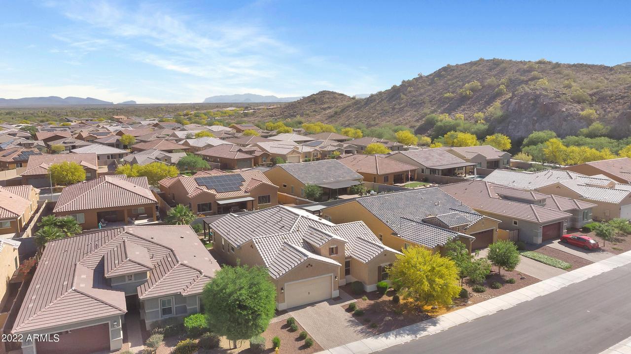 10232 W Bent Tree Dr., Peoria, AZ 85383