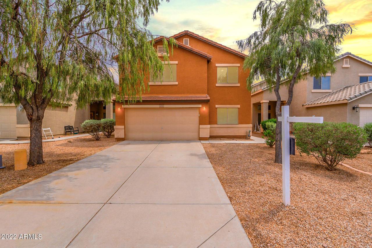 4083 E Aragonite Ln., San Tan Valley, AZ 85143